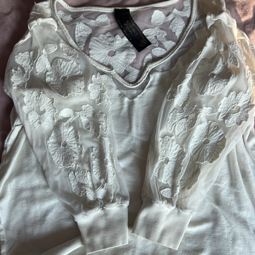 Free people New Romantics tulle and floral detail 3/4 sleeve pullover sweater - Picture 8 of 8